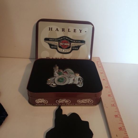 Harley-Davidson 95th Anniversary Pewter Christmas Ornament in Original Tin Box - Picture 5 of 5